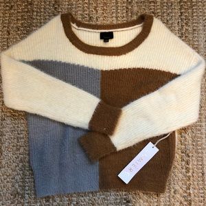 Brand new Lumiére Sweater from Roolee